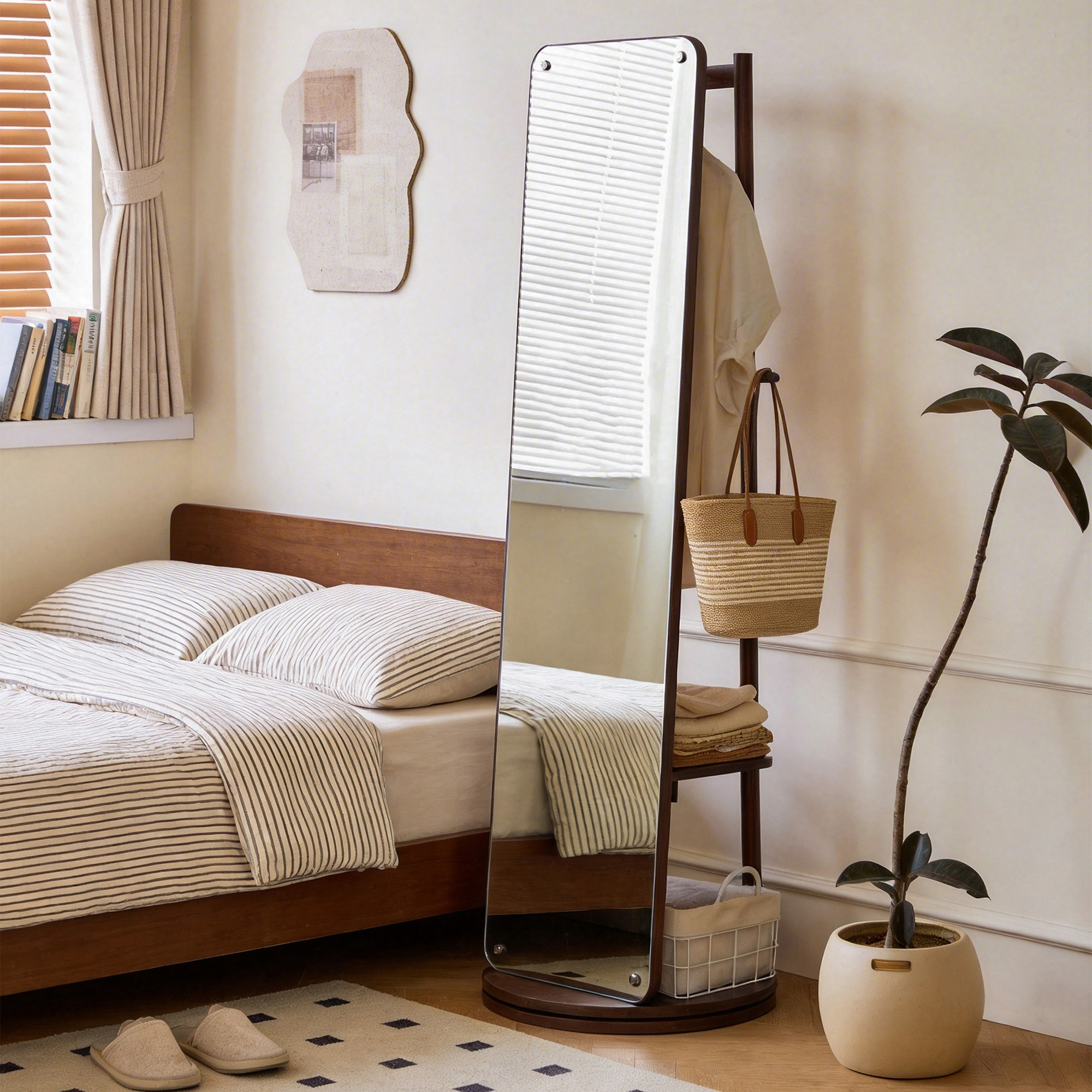 galleryImage